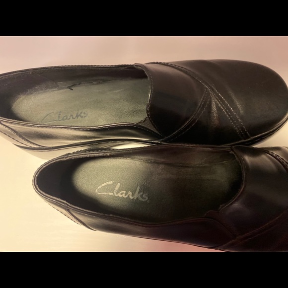 Clarks Black Leather Loafer Wedge - Picture 5 of 7